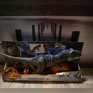 Interactive Black Dinosaur Toy for Reptile Enthusiasts Dino Jurassic